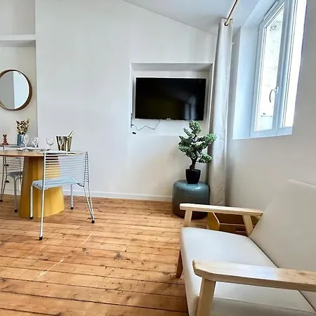 Ete Magnifique T2 Equipe Proche Centre-ville Apartamento Reims